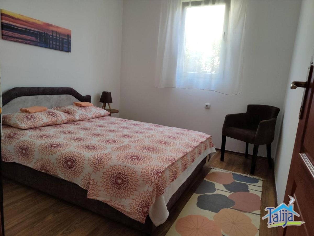 Talija Villa Bar Dış mekan fotoğraf