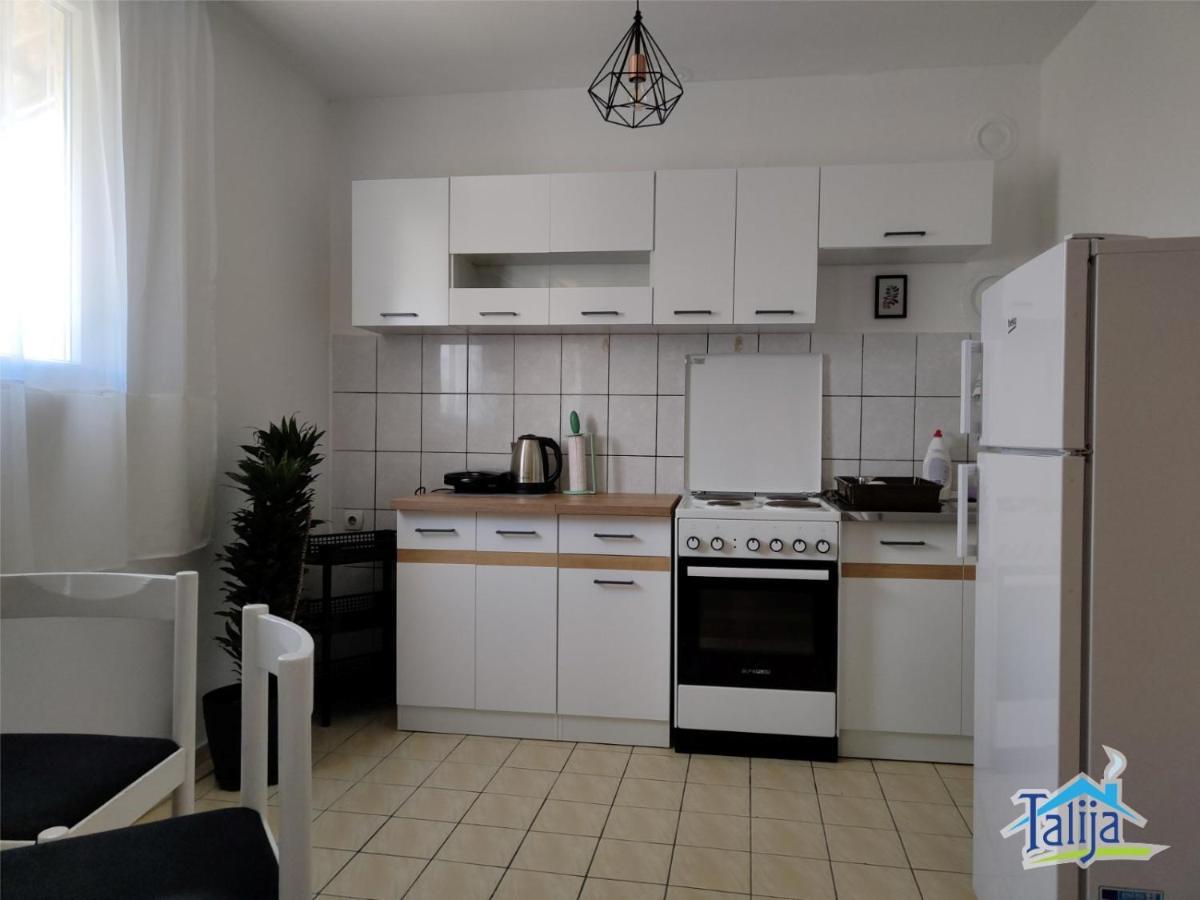 Talija Villa Bar Dış mekan fotoğraf